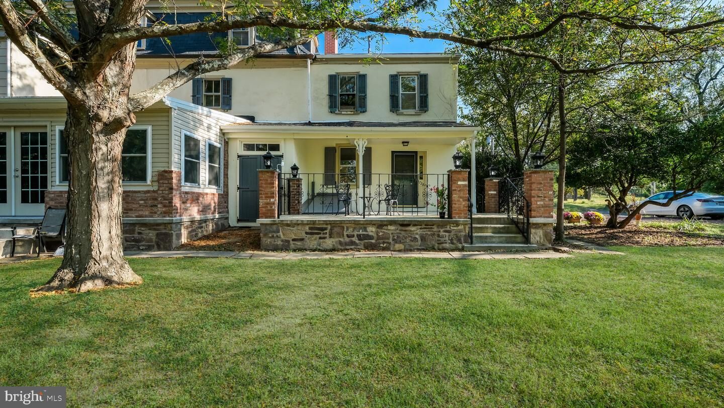 Property Photo: 1728 Sumneytown Pike PA 19002
