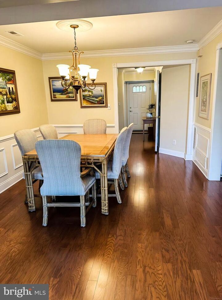 Property Photo:  403 Hazelwood Lane  NJ 08053 