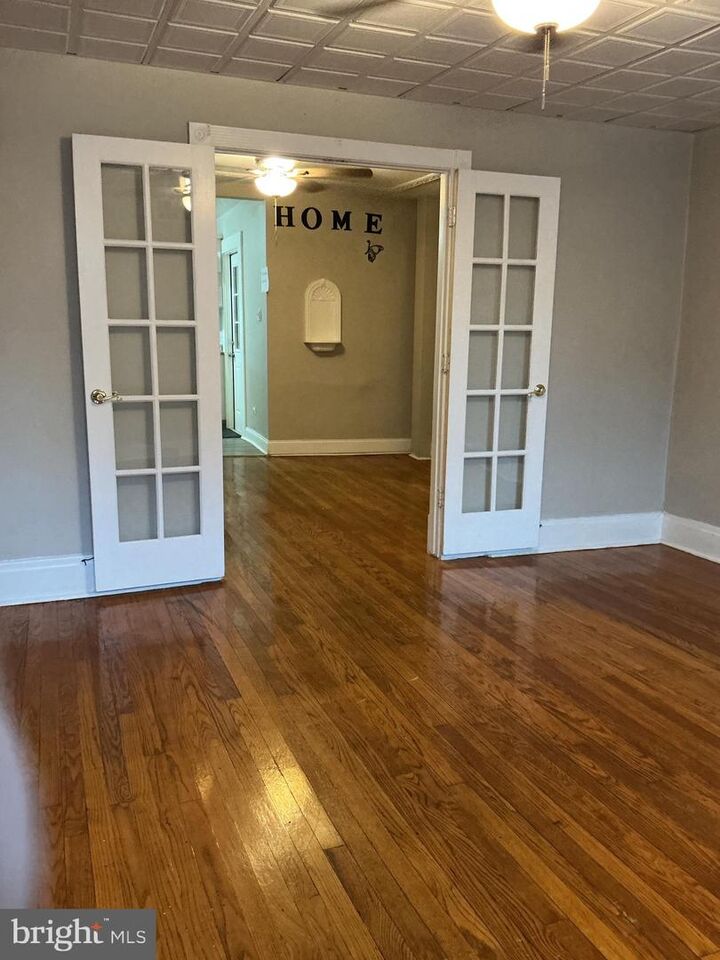 Property Photo: 255 N Spring Street PA 17057