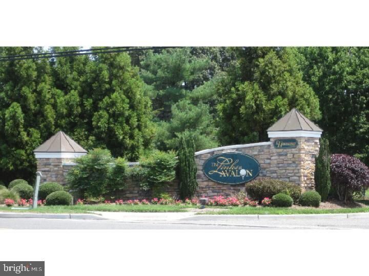 Property Photo:  809 Turnberry Court  NJ 08210 