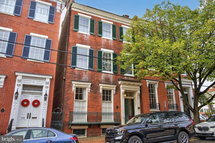 Property Photo:  416 Duke Street  VA 22314 