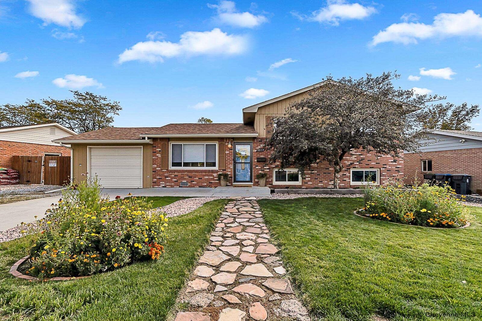 Property Photo: 1519 Adams Ave WY 82001