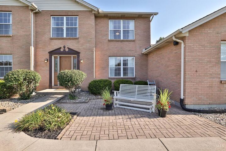 Property Photo: 5168 Grandin Ridge Drive OH 45011