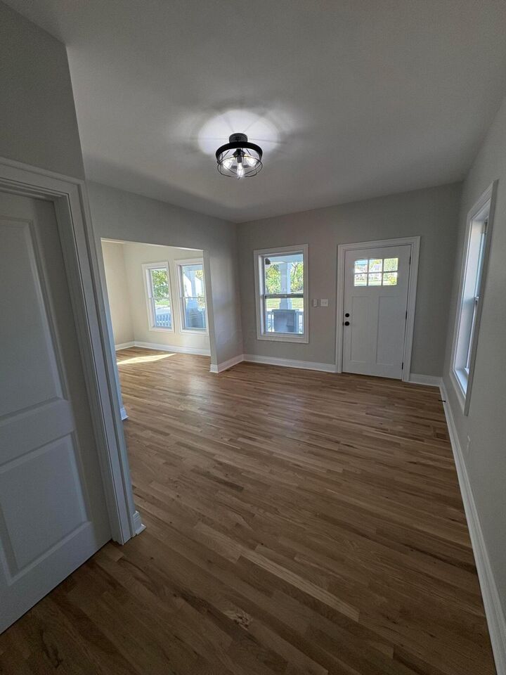Property Photo: 1500 Kenny Road OH 43212