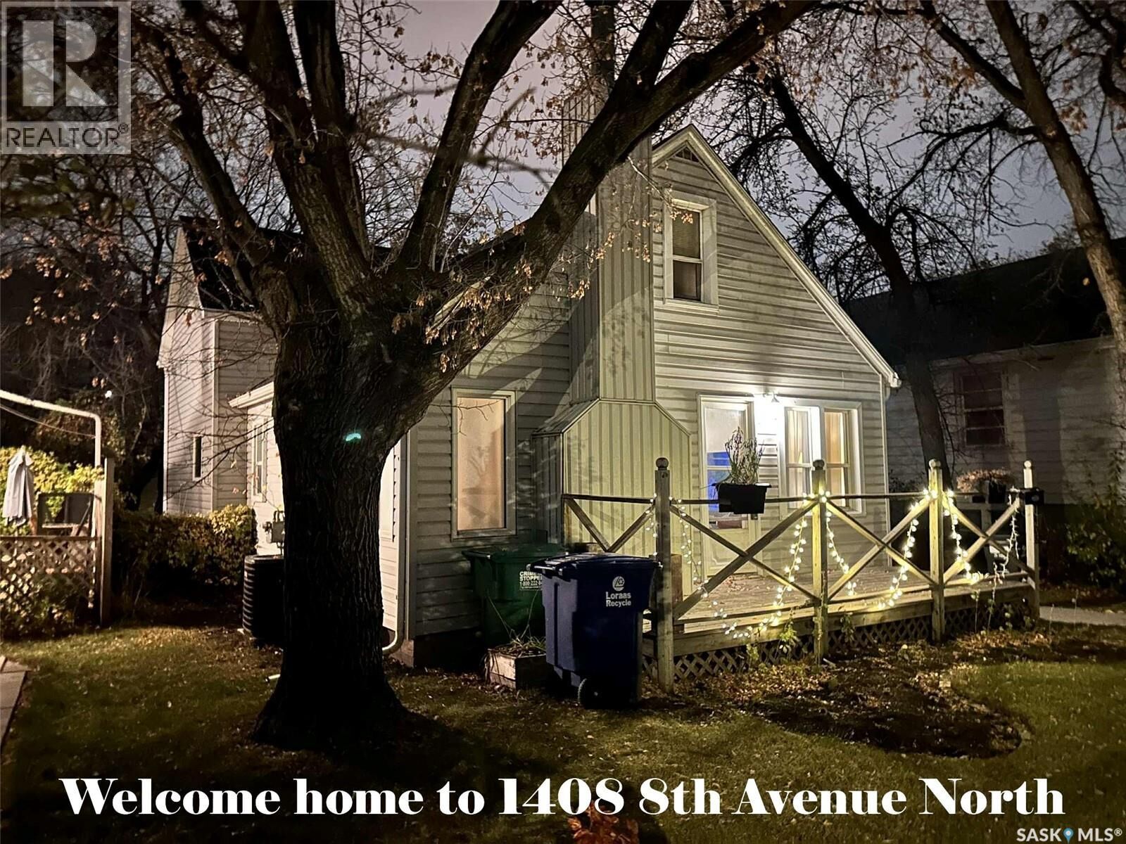 Property Photo: 1408 8th Avenue N SK S7K 2X7