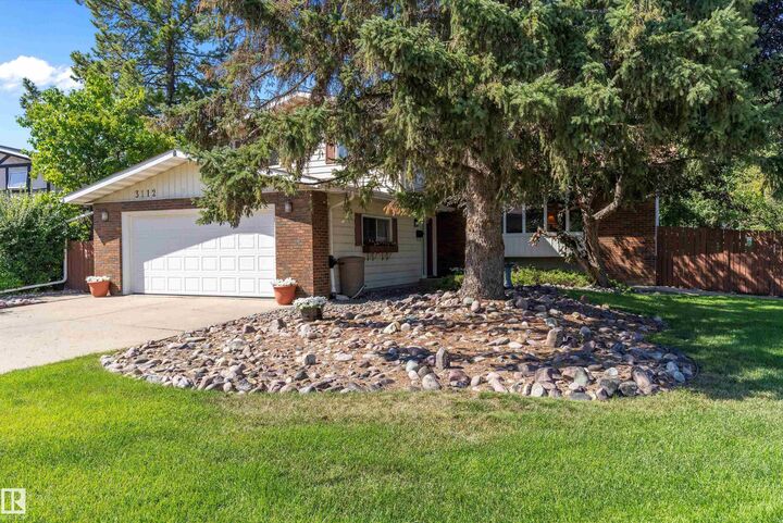 3112 109 Street NW  Edmonton AB T6J 3E6 photo