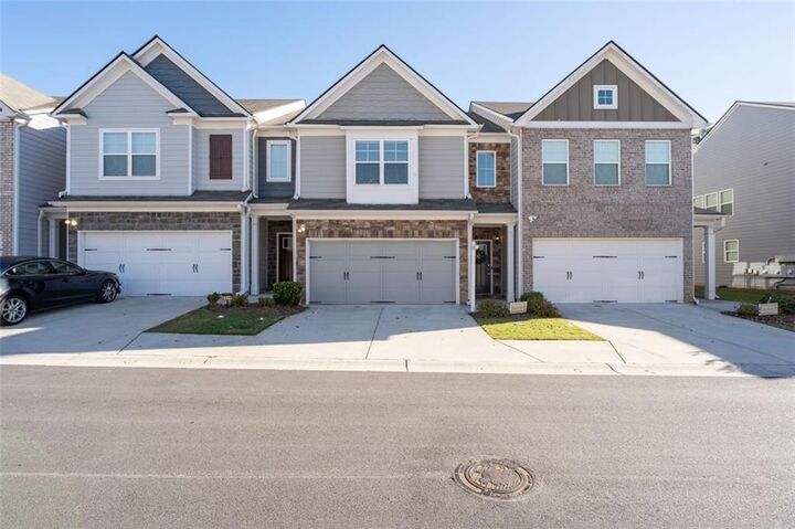 Property Photo: 5317 Radford Loop GA 30213