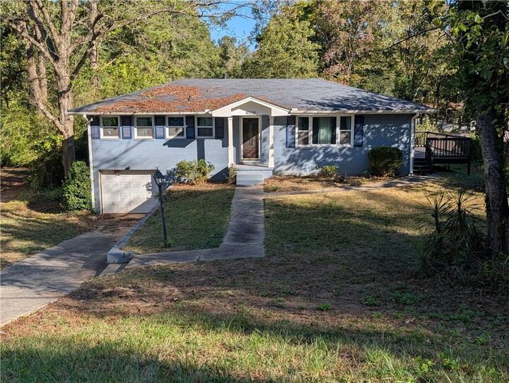 Property Photo: 4328 Rockbridge Road GA 30083