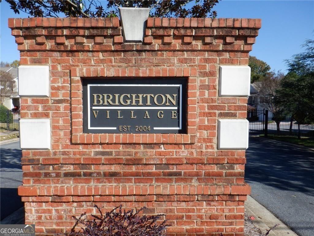 Property Photo:  1875 Southhampton Lane  GA 30316 