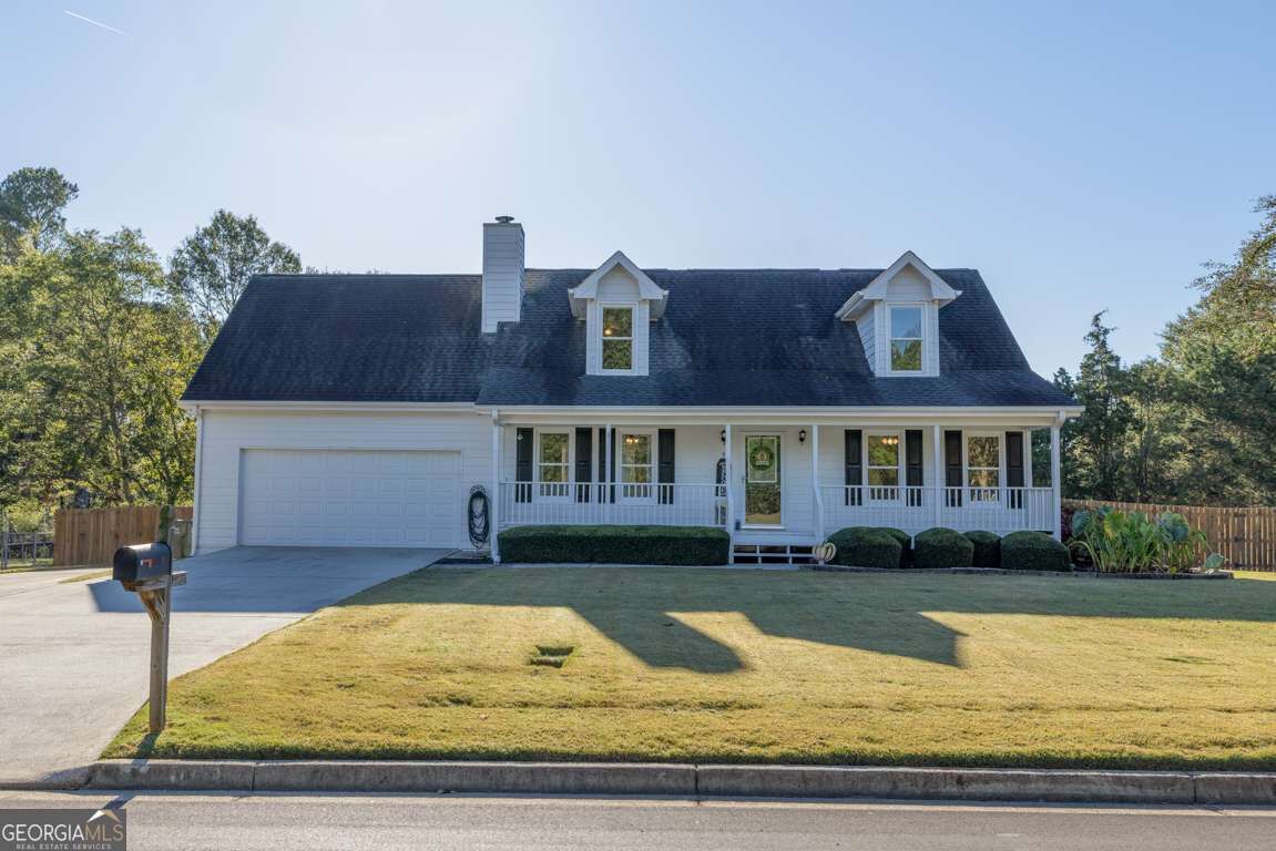 Property Photo:  1460 Twin Manor Drive  GA 30052
