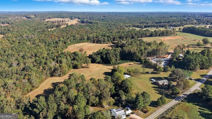 Property Photo:  1075 Davis Road  GA 30116 
