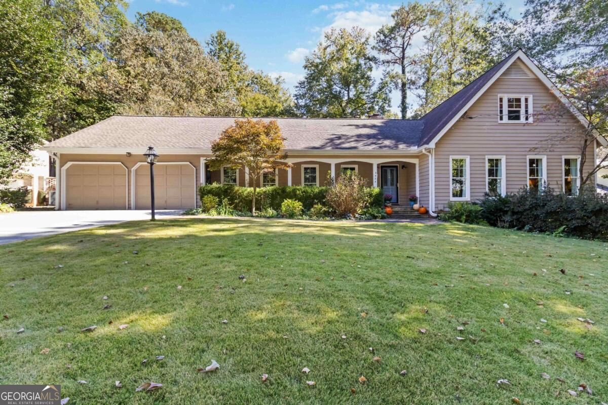 Property Photo: 3475 Tanbark Court NE GA 30319