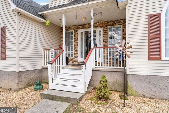 Property Photo: 22 Valley Creek Drive SW GA 30120