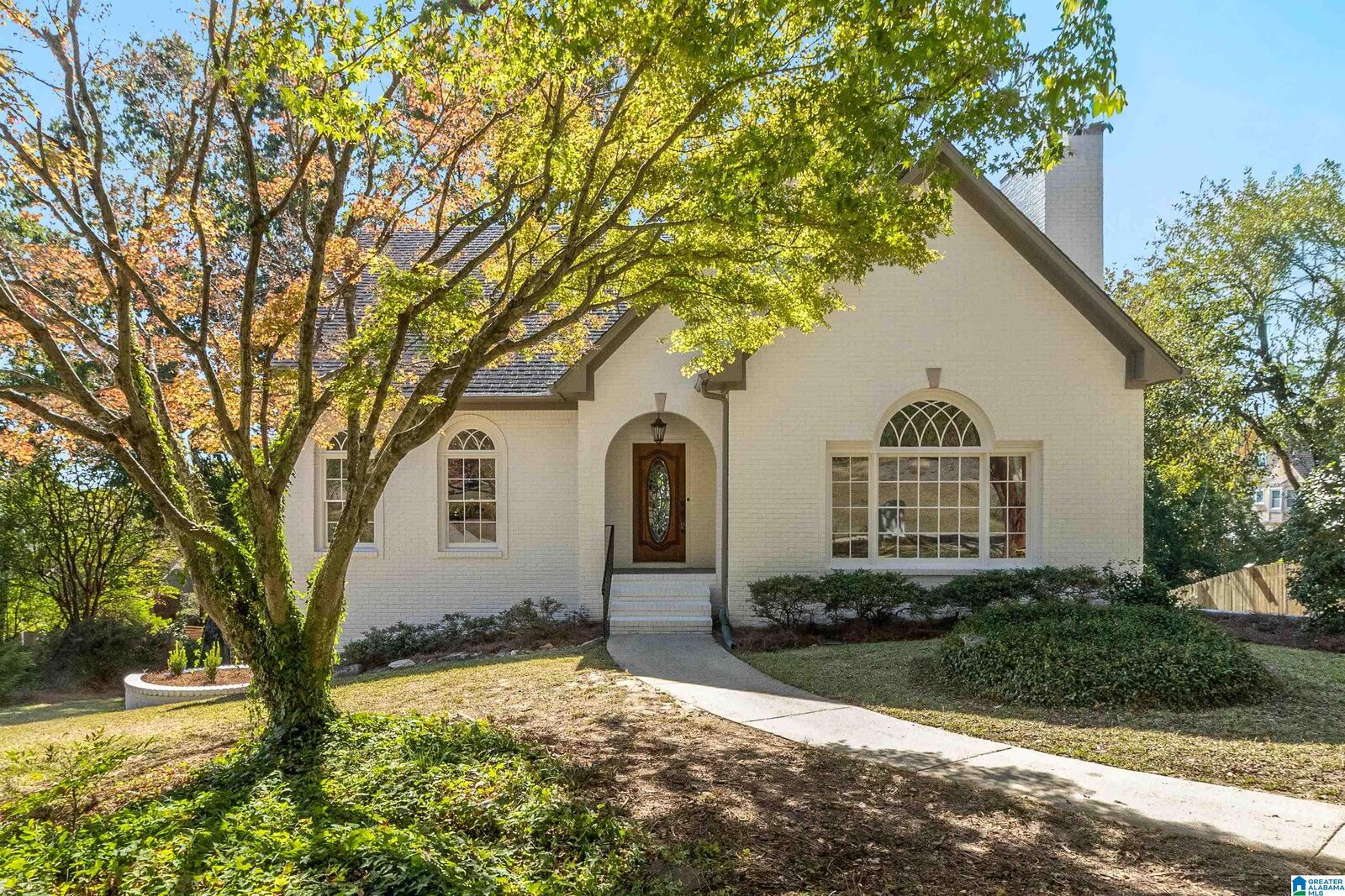 Property Photo: 3317 Saddlebrook Circle AL 35210