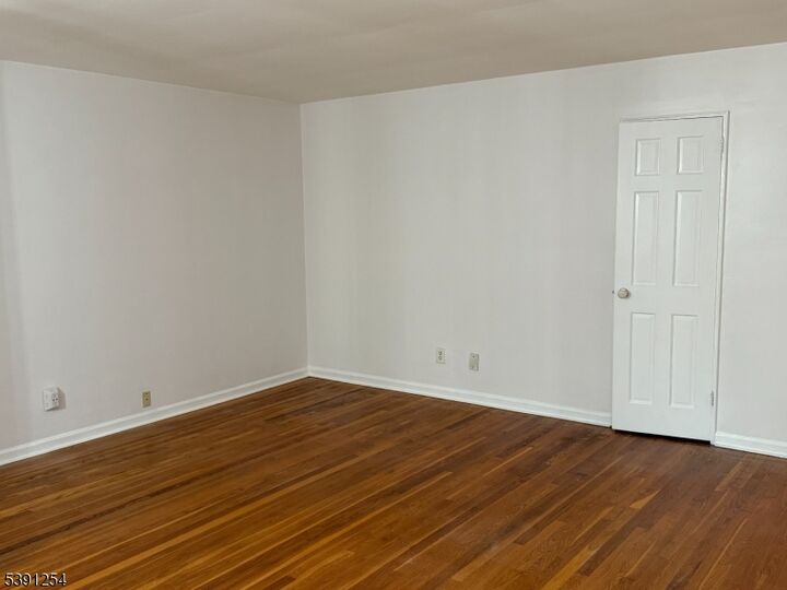 Property Photo: 799 Mountain Ave, Apt D NJ 07081