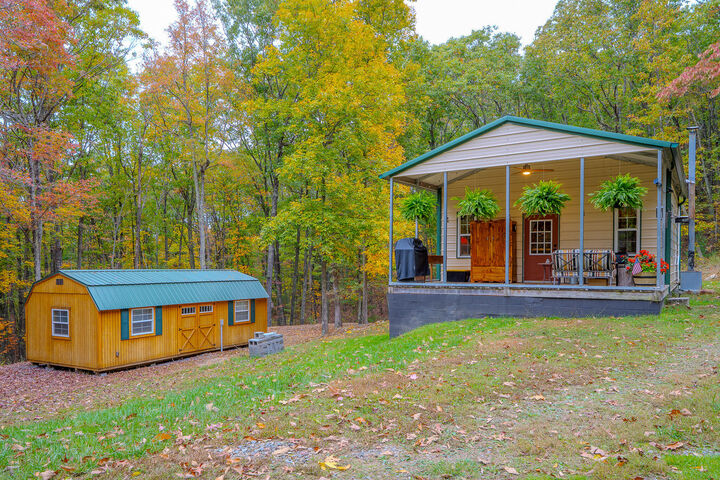 Property Photo: 318 Whipoorwill Hill Rd WV 24941