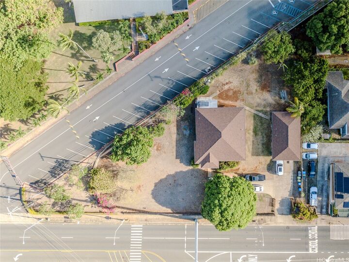 99-028 Moanalua Road  Aiea HI 96701 photo