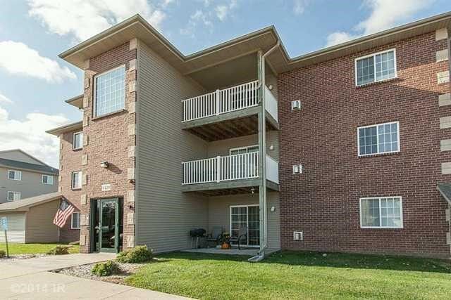 Property Photo:  4120 100th Street 1  IA 50322 