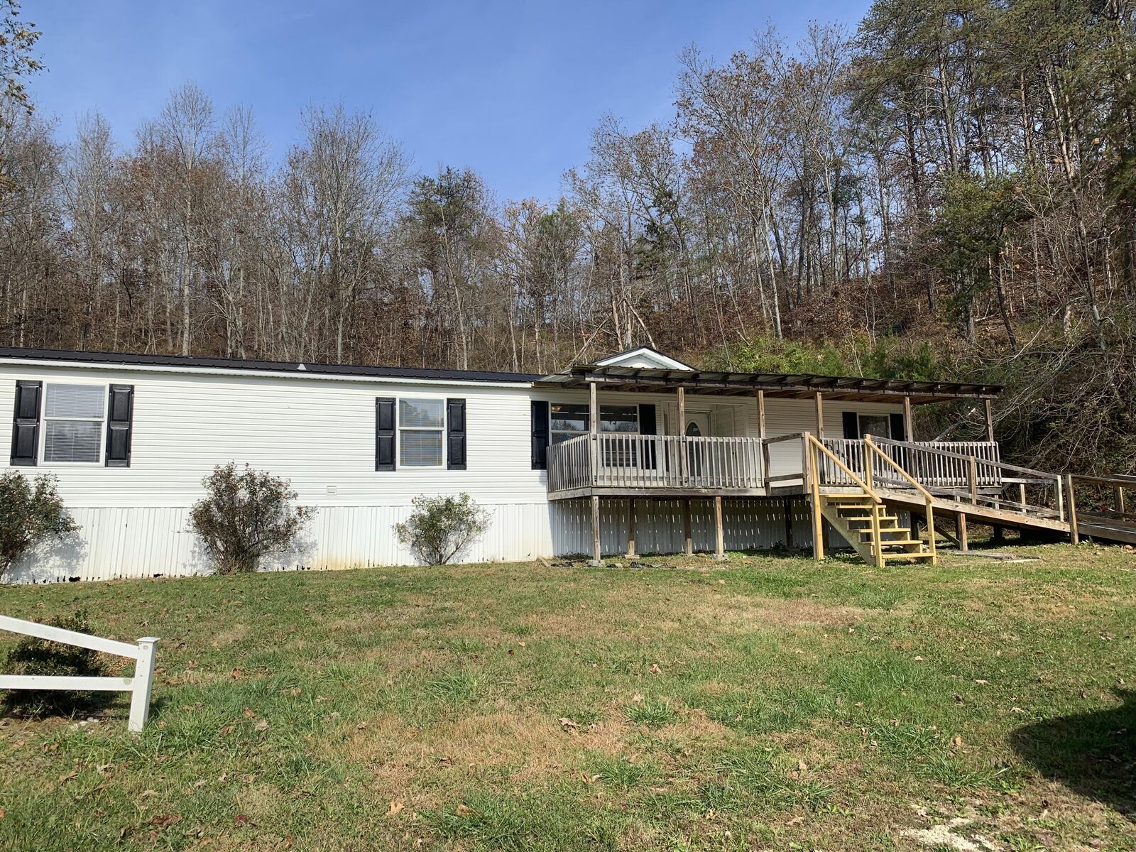 Property Photo: 8707 State Highway 773 KY 41132
