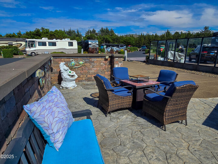 Property Photo: 6225 N Coast Hwy, Lot 40 OR 97365