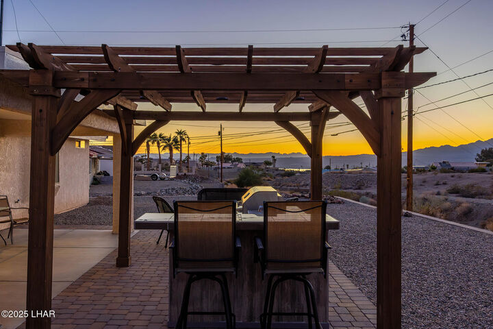 Property Photo: 2867 Janet Dr AZ 86404