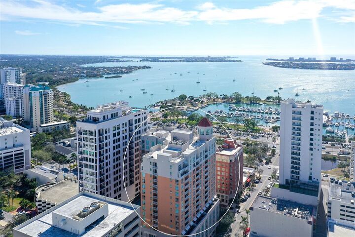 Property Photo:  1350 Main Street 1501  FL 34236