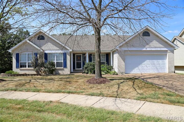 89 Bristol Crest Court  Wentzville MO 63385 photo