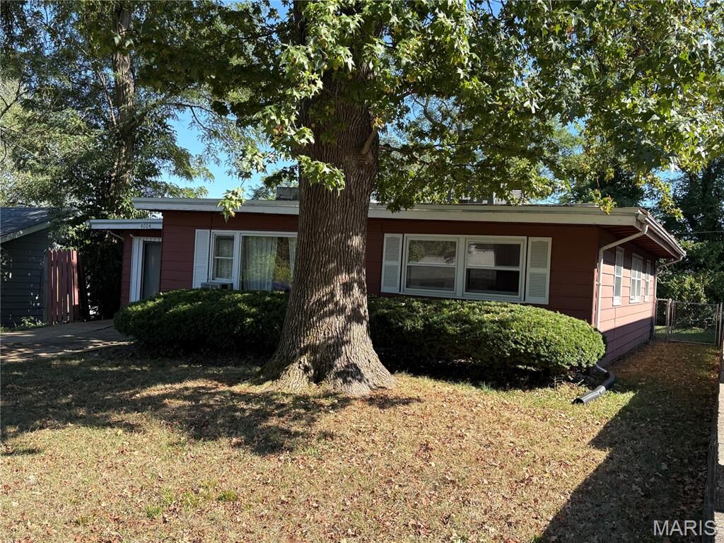 Property Photo: 4004 Engler Avenue MO 63114