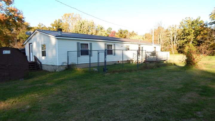 Property Photo: 15941 S M 37 Highway MI 49017