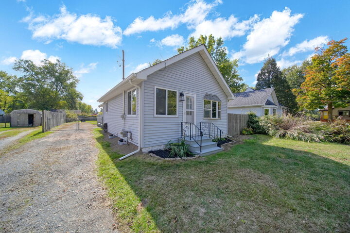 Property Photo: 3407 Gypsy Lane MI 49202