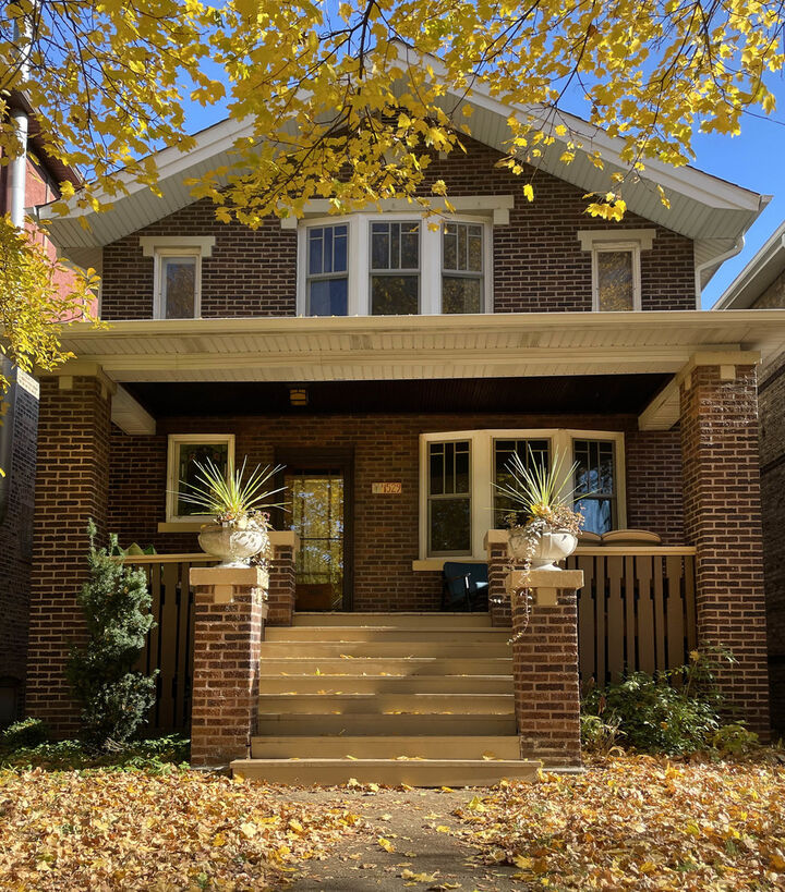 Property Photo: 4529 N Mozart Street IL 60625
