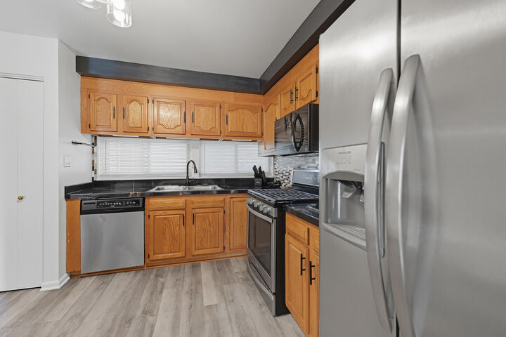 Property Photo: 18638 Golfview Drive IL 60429