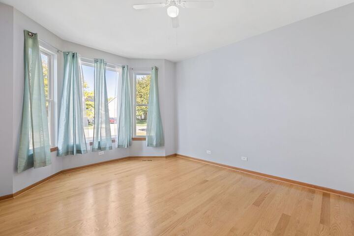Property Photo: 209 Regency Boulevard IL 60554
