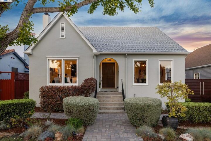 3029 Thompson Avenue  Alameda CA 94501 photo