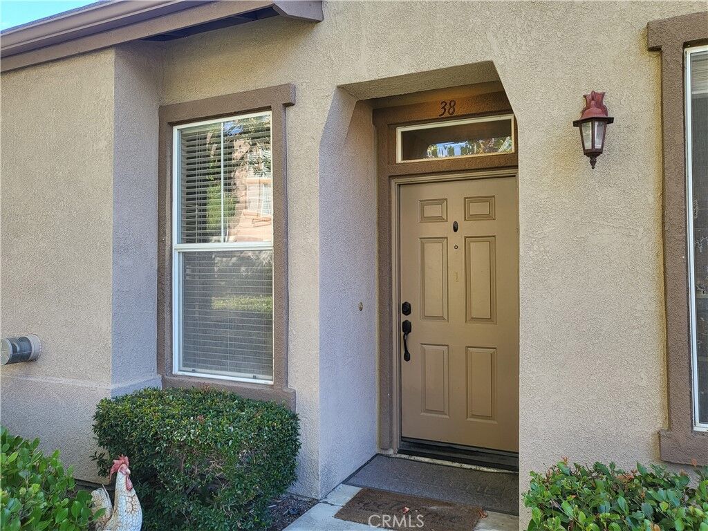 Property Photo:  38 Red Bud  CA 92656 