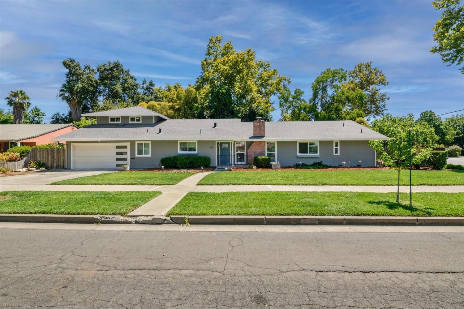 Property Photo: 502 W Keystone Avenue CA 95695