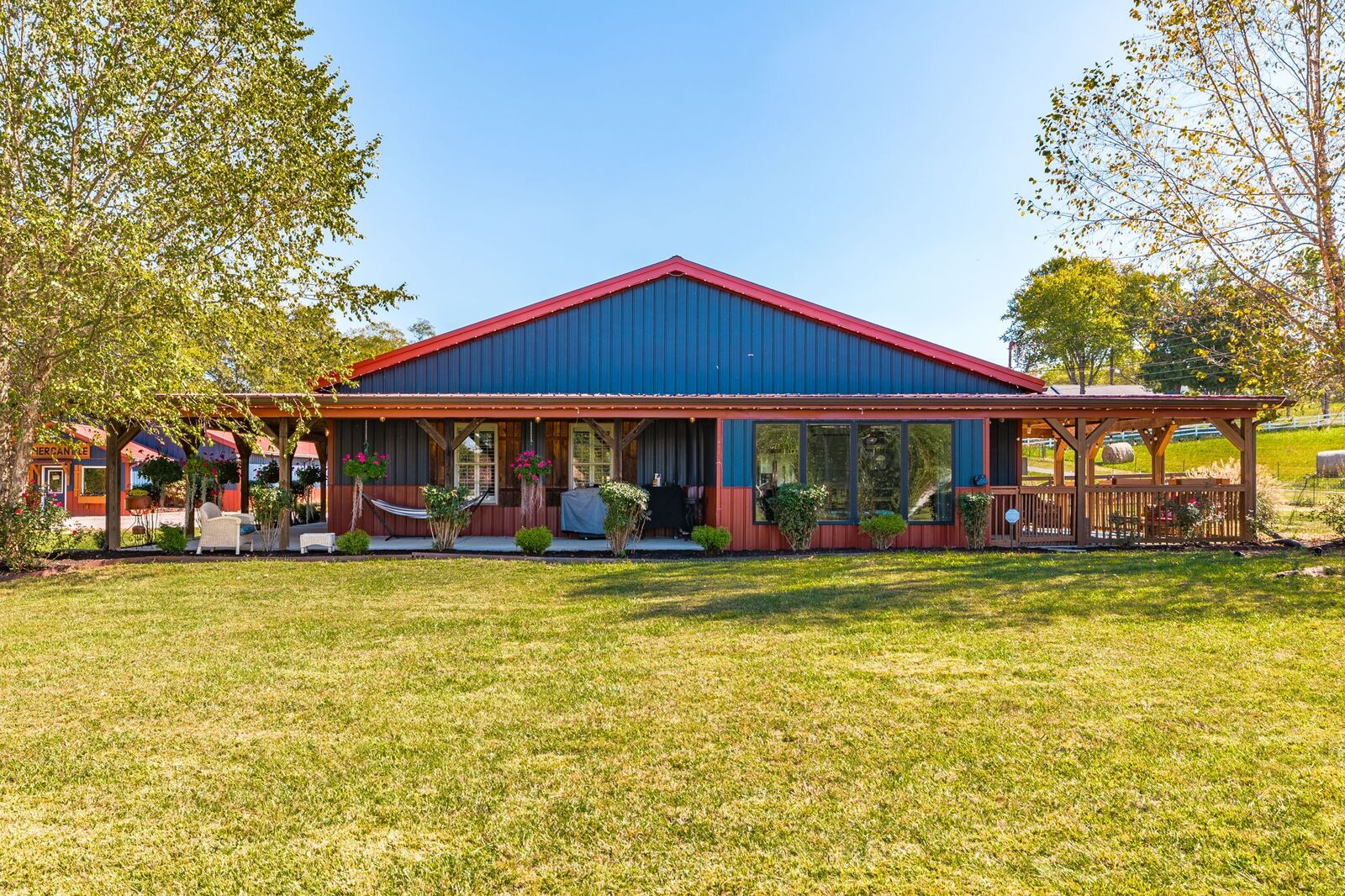Property Photo:  932 Tyree Springs Rd  TN 37188