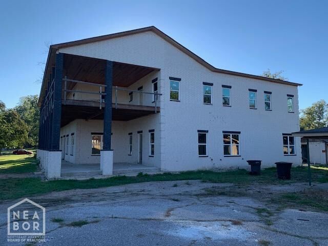 Property Photo:  155 W Chestnut  AR 72360 