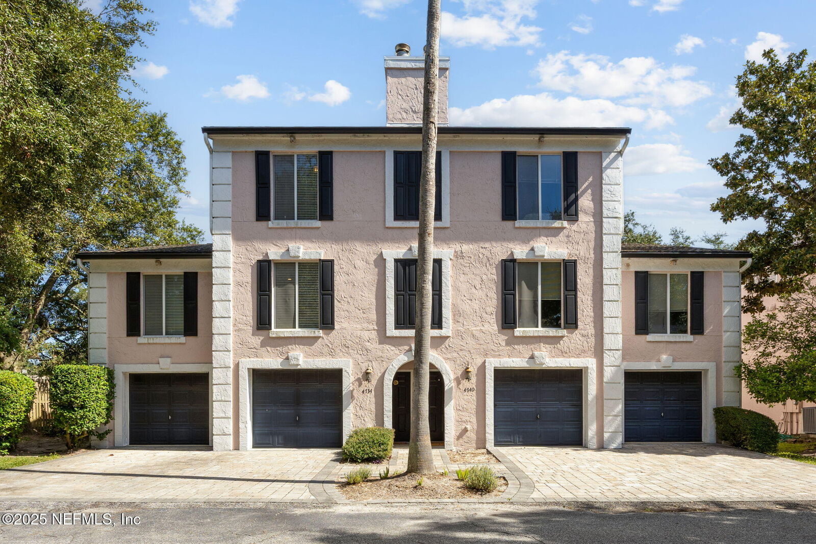 Property Photo: 4734 Gulfstream Court 9 FL 32034