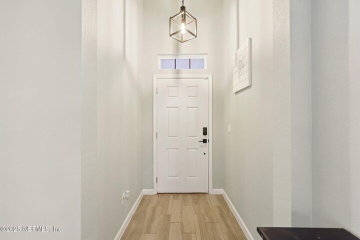 Property Photo: 9870 Ansley Lake Drive FL 32222