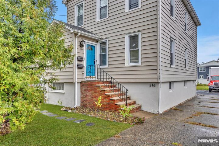 Property Photo:  216 Phillips Avenue 1fl  NJ 07606