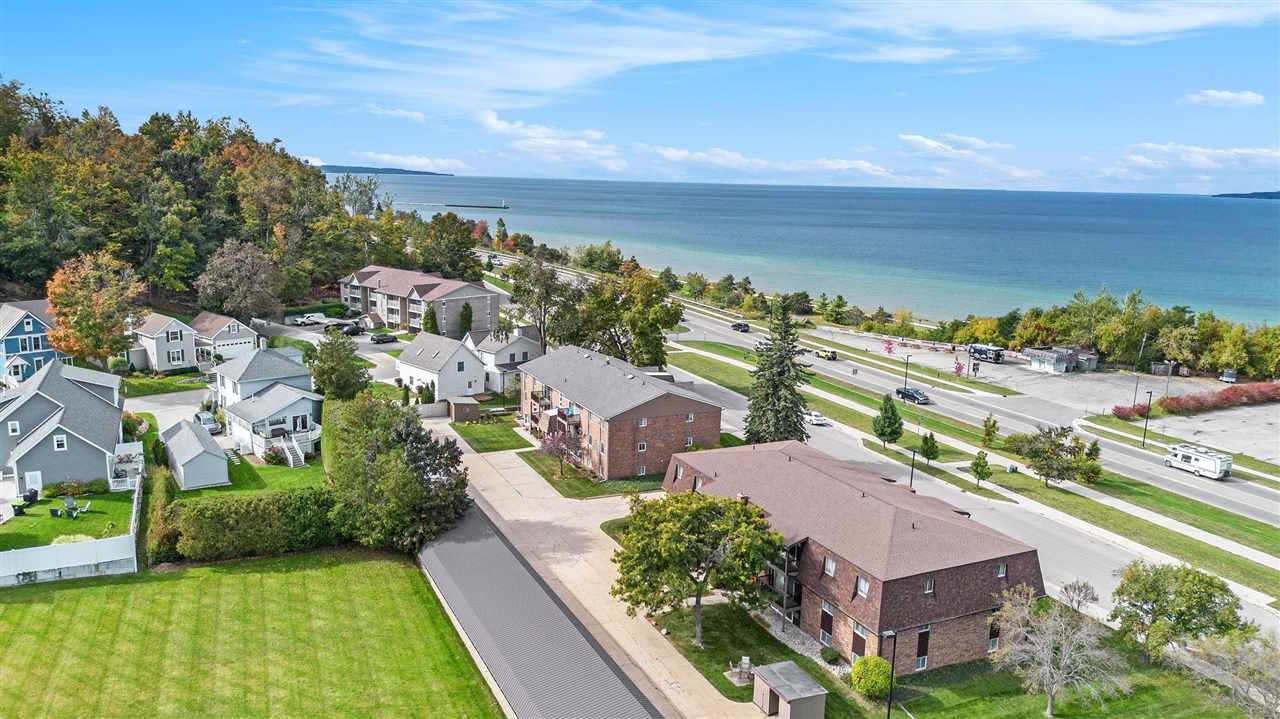 Property Photo:  804 Arlington Ave 6  MI 49770 