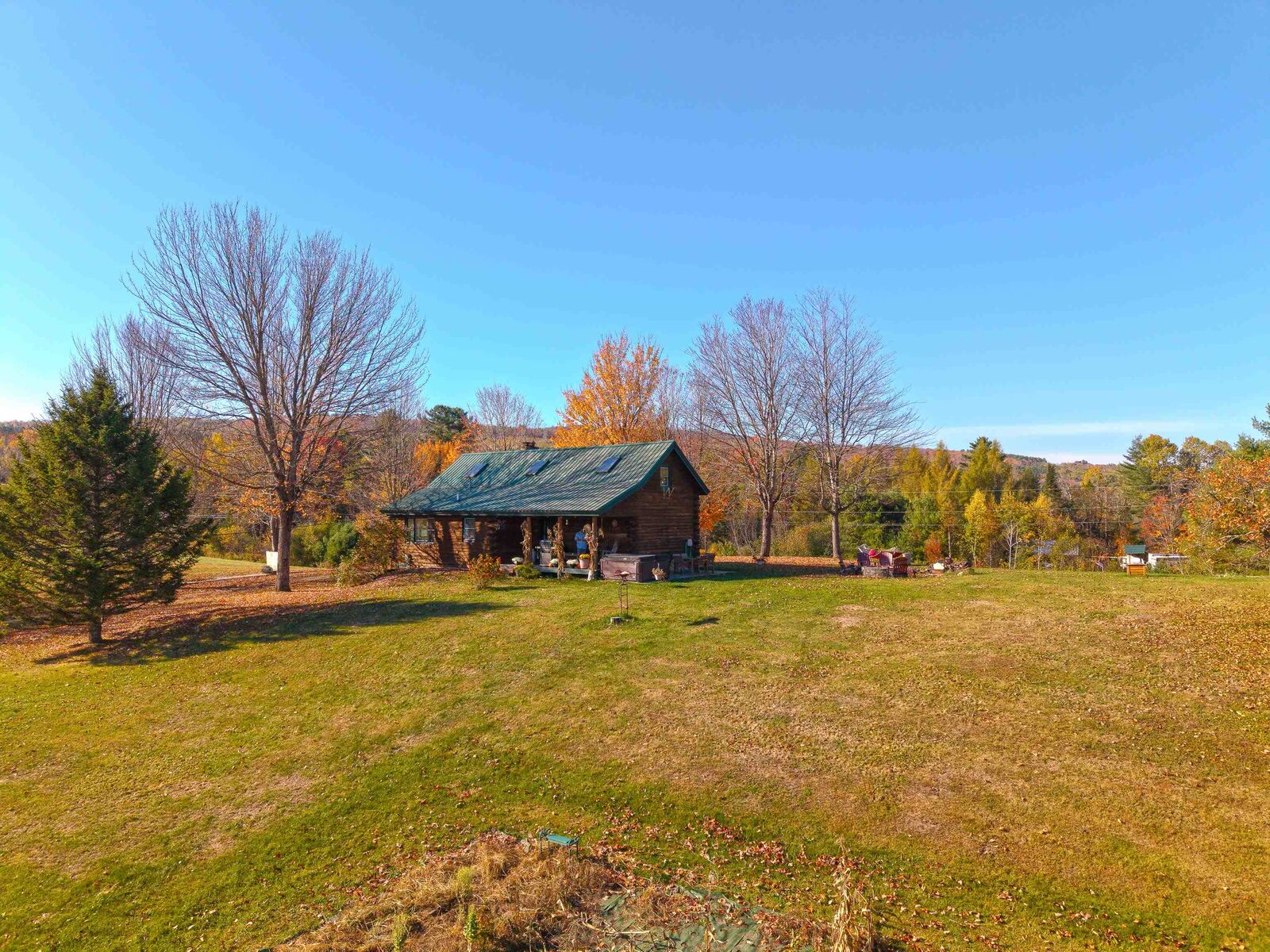 Property Photo:  10 Duval Road  NH 03598 