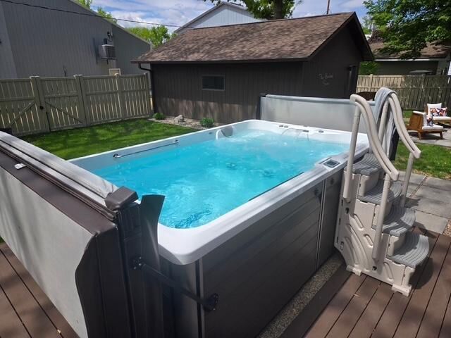 Property Photo:  207 2nd Street NW  MN 56331 