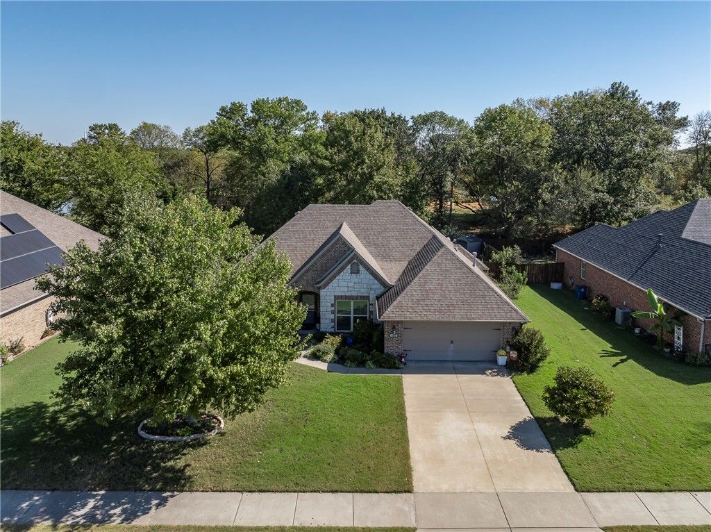 Property Photo:  4603 SW Flintrock Road  AR 72713 