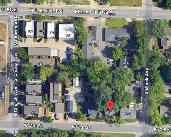 108 W 7th Street  Fayetteville AR 72701 photo