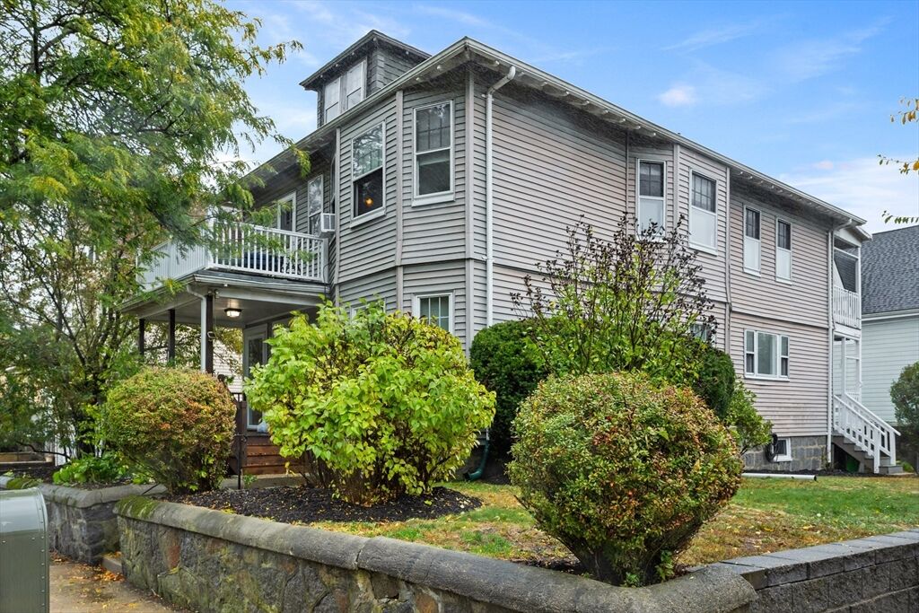 Property Photo:  1540 Centre Street 1  MA 02131 