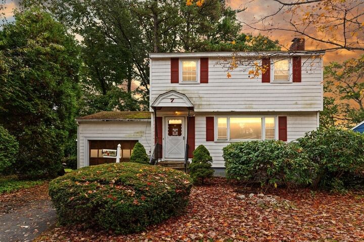 7 Debra Ln  Framingham MA 01701 photo