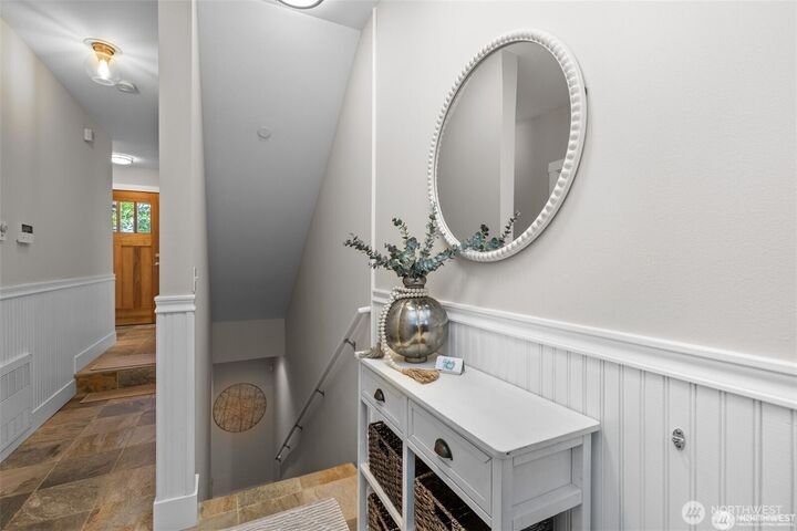 Property Photo: 31 Etruria Street B WA 98109