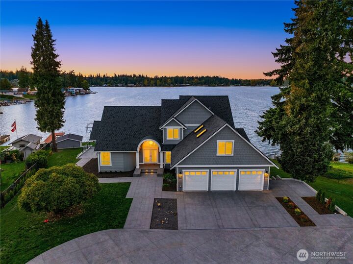 Property Photo: 4131 Peninsula Road WA 98292